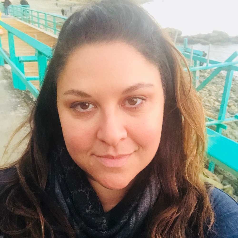 Meet your Posher, Hali